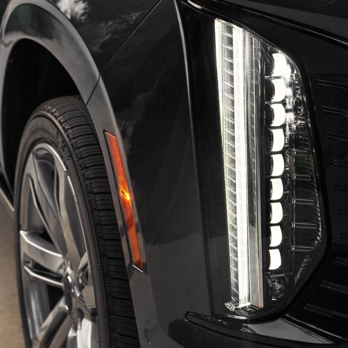 ESCALADE GALLERY
