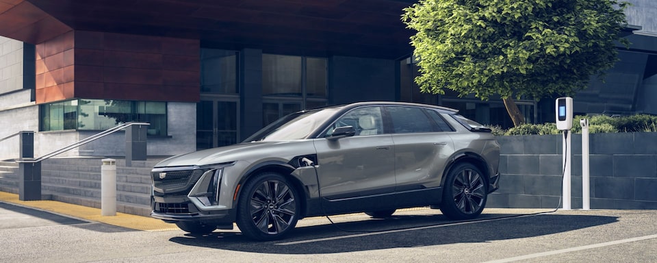 CADILLAC PLACE MEET LYRIQ @T-SITE