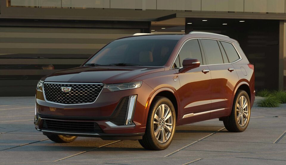 CADILLAC XT6