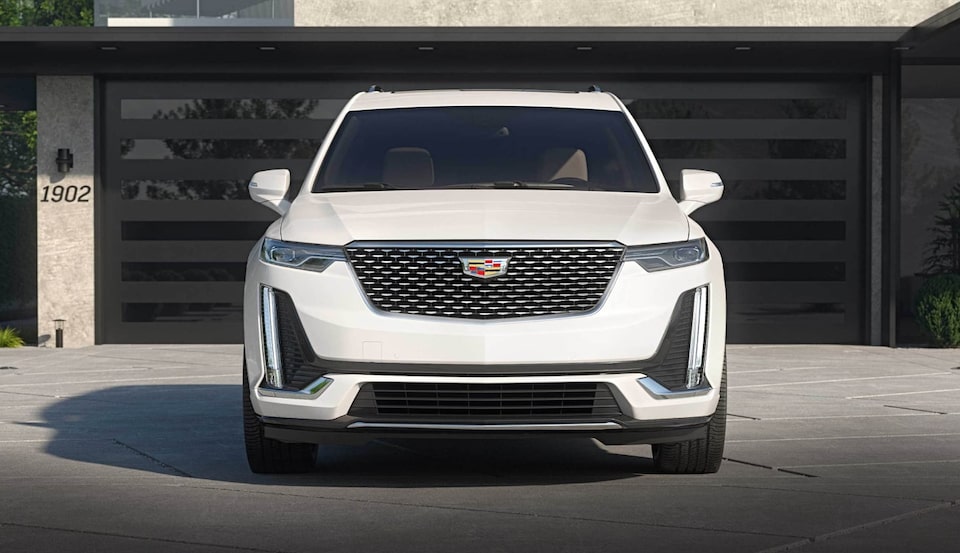 CADILLAC XT6