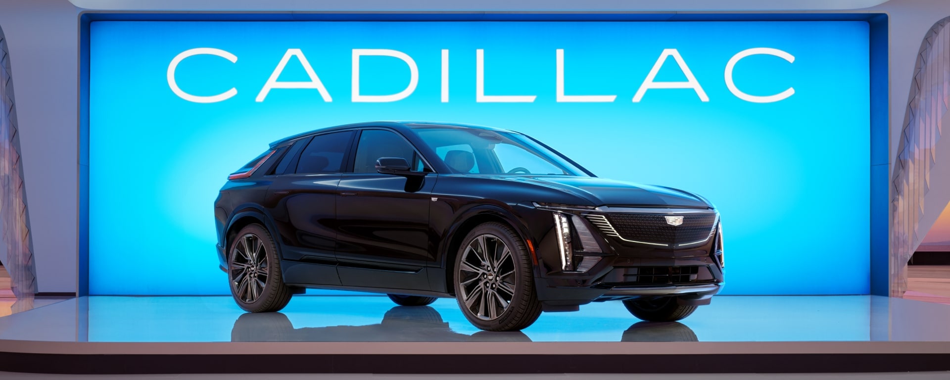 キャデラック プレイス ミート リリック（CADILLAC PLACE – MEET LYRIQ