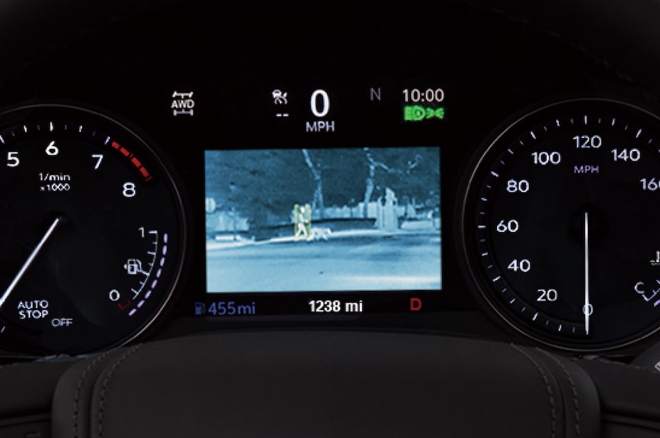 XT5 interior