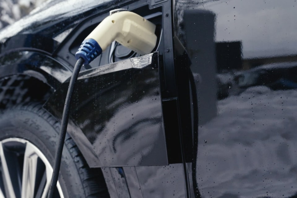 PUBLIC CHARGING