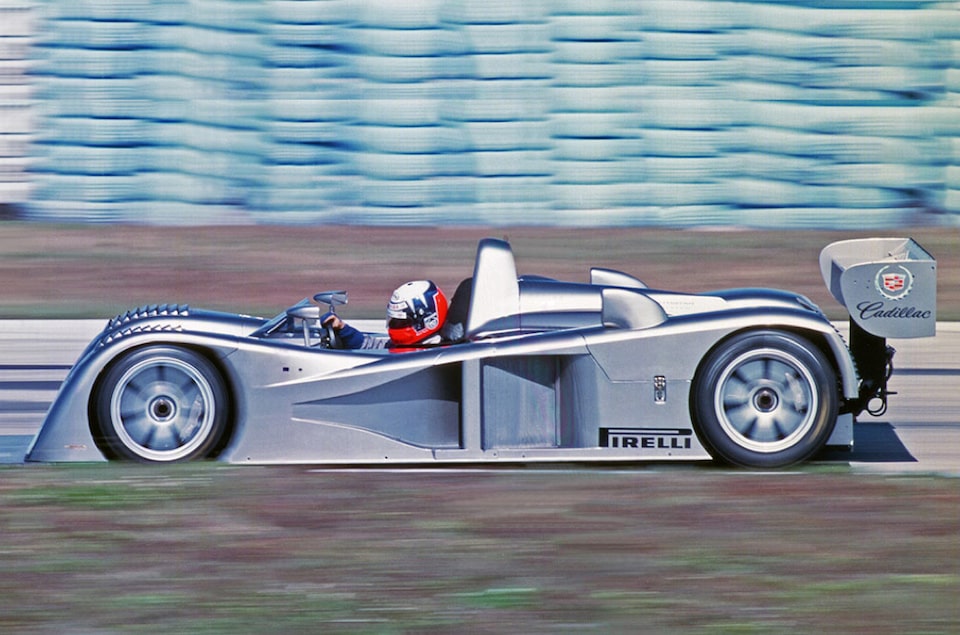 racing-heritage-winning-formula-content-well-3-90x160-s.jpg