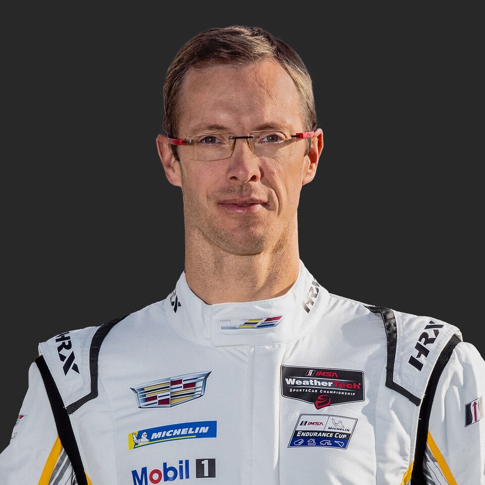 22-cadillac-racing-vlmdh-driver-bourdais-v4.jpg