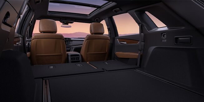 XT5 INTERIOR
