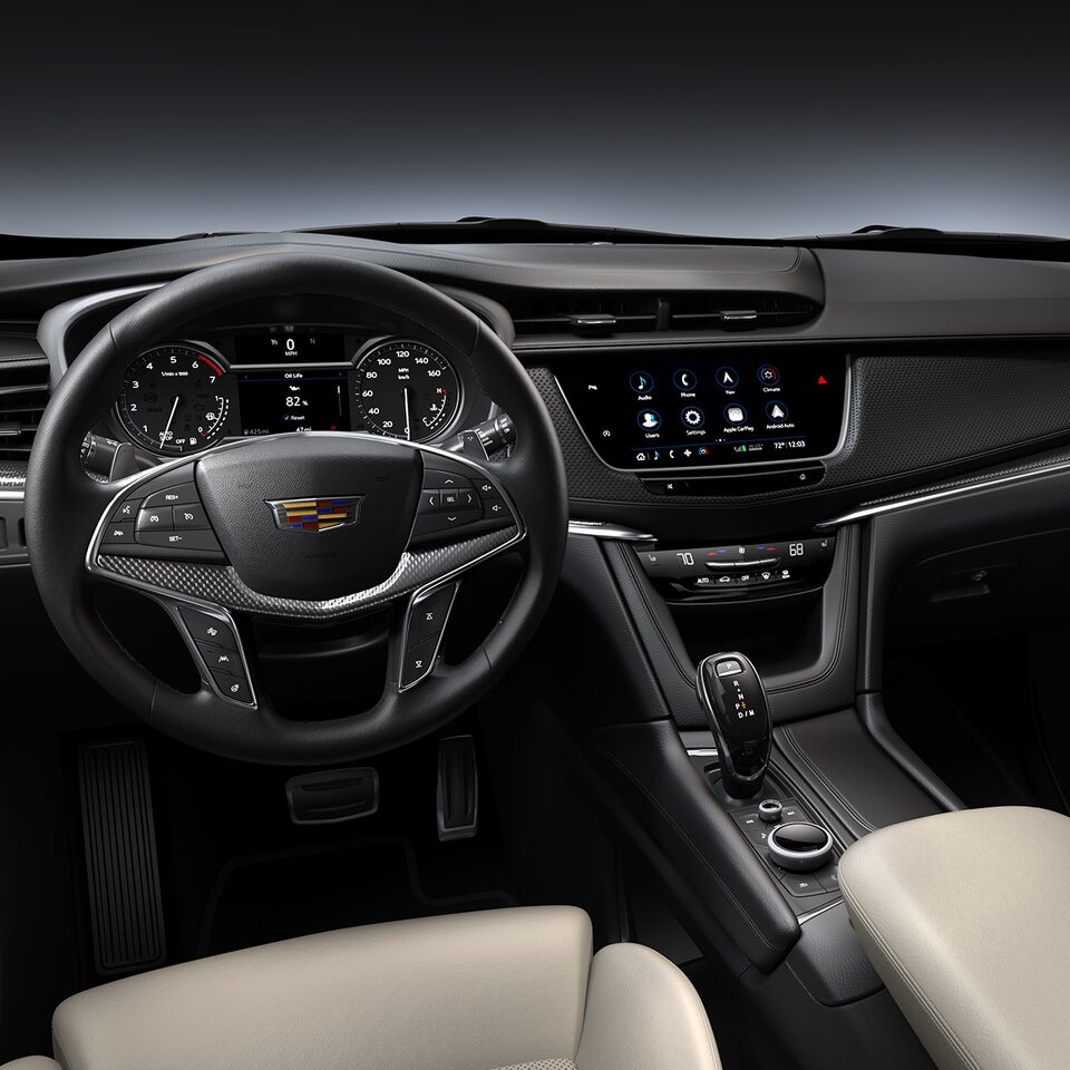 The Premium Technology Packed Infotainment System of the Cadillac XT5